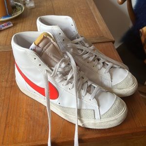 Nike Blazer